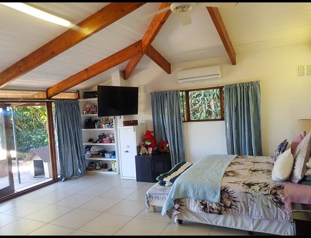 5 BEDROOM FREESTANDING FOR SALE IN CLANSTHAL